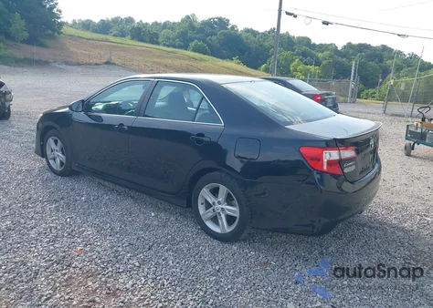 2012 Toyota Camry Se/Le/Xle z USA, uszkodzony, nr VIN 4T1BF1FKXCU096430